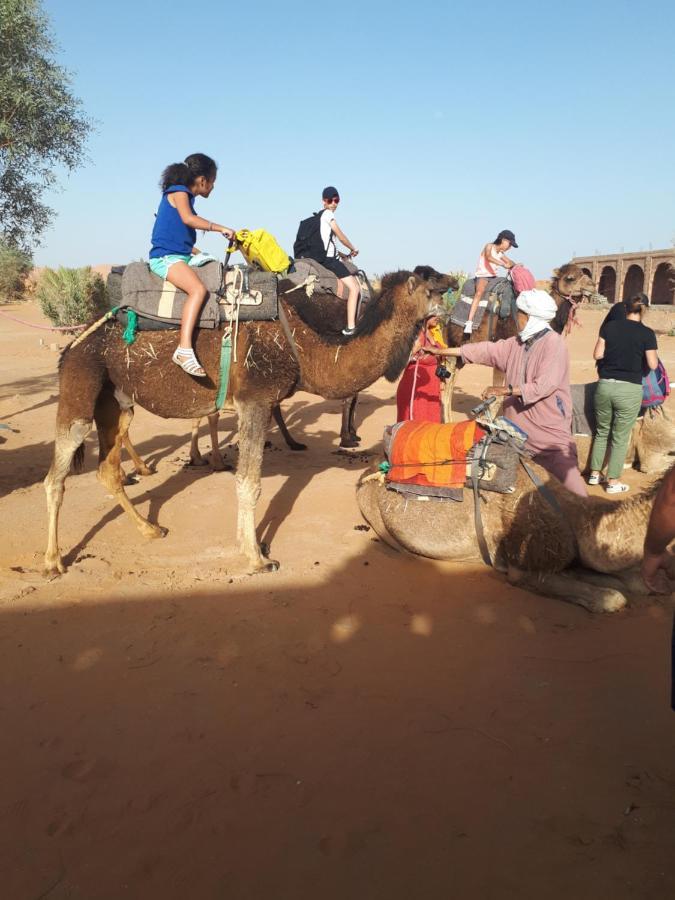 Chez Meriem Merzouga Luaran gambar